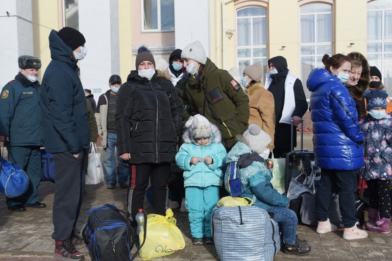 В храмах Россошанской епархии проводится сбор гуманитарной помощи для беженцев, прибывающих из Донбасса в связи с событиями на юго-востоке Украины