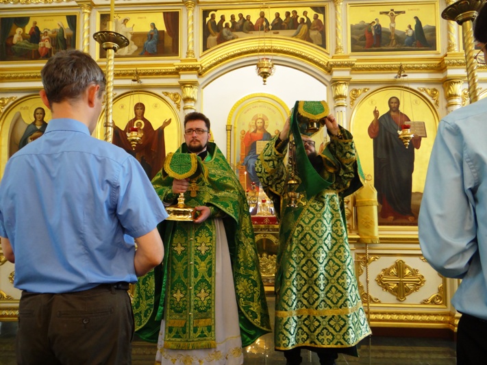 Праздник Пятидесятницы в Тихоновском соборном храме Острогожска