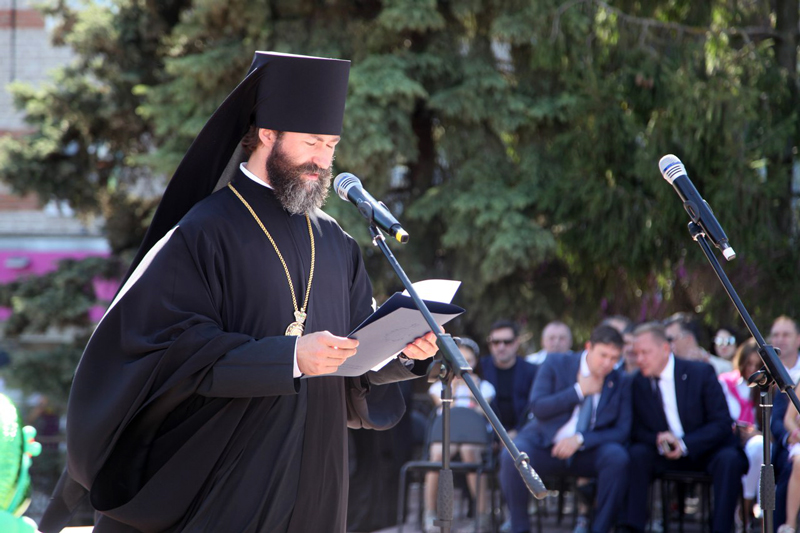 Епископ Россошанский и Острогожский Андрей поздравил острогожцев с Днем города