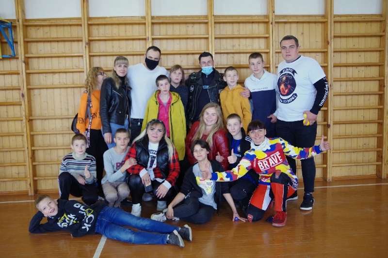 Состоялся второй мотопробег к воспитанникам детского дома в Боброве