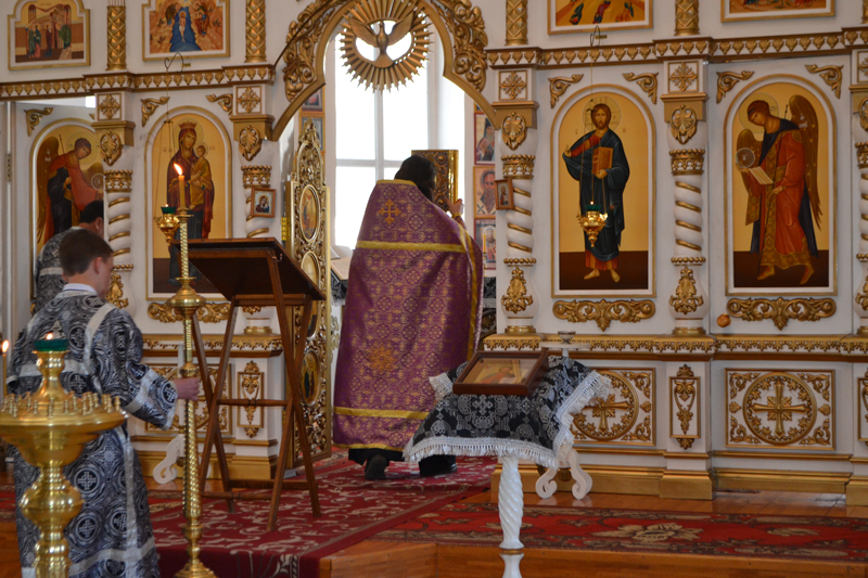 В Свято-Митрофановском храме были совершены богослужения для духовенства благочиния