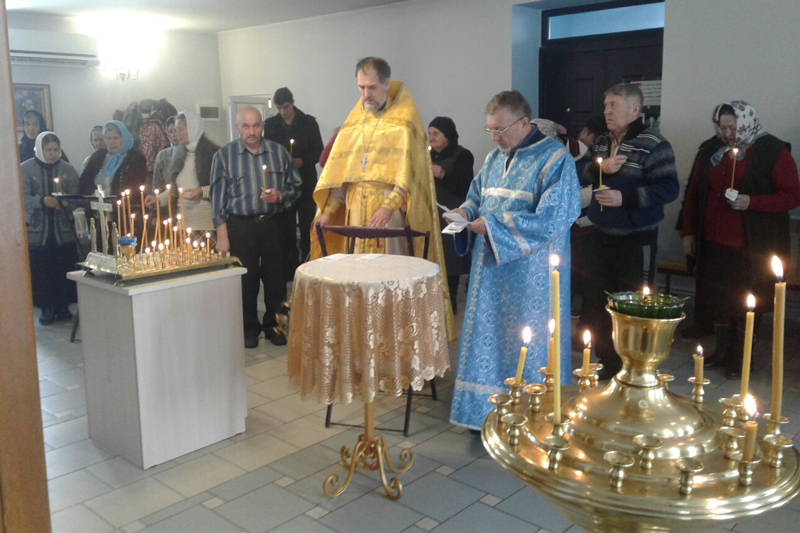 Панихида в день памяти новомучеников и исповедников  Церкви Русской