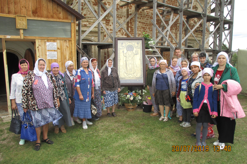 Паломники Богучарского благочиния поклонились святым Калужской земли