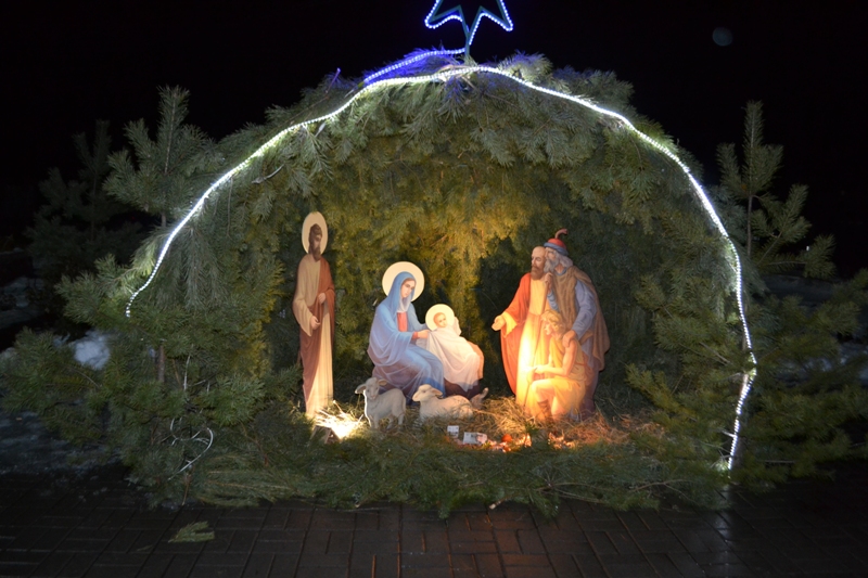 В Верхнем Мамоме встретили Рождество Христово