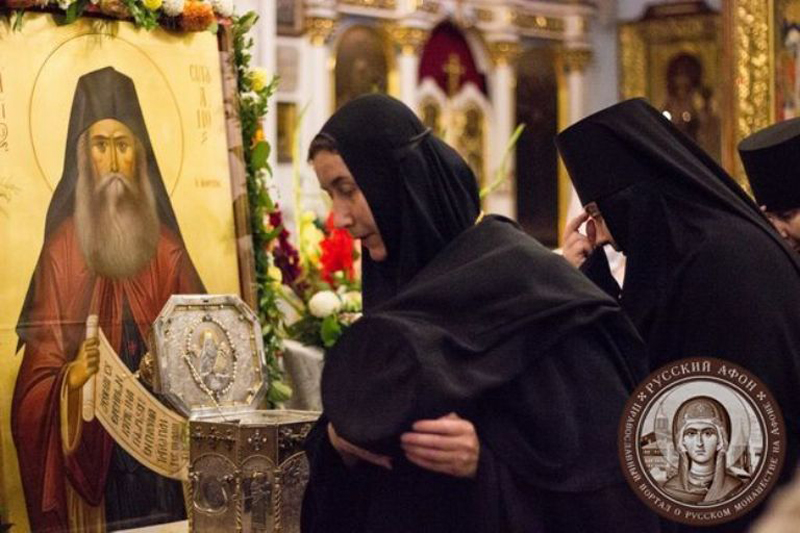 В России мощам преподобного Силуана Афонского уже поклонились около 150 тысяч человек