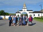Верхнемамонцы совершили паломничество в Костомаровскую обитель