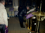 В храма святого Иоанна Воина поклонились Животворящему Кресту Господню