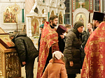 Епископ Россошанский и Острогожский Андрей молился за вечерним богослужением в Ильинском соборе