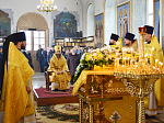 Архиерейское богослужение в день памяти святителя Серафима (Соболева), архиепископа Богучарского