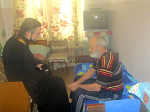 Благочинный Россошанского церковного округа посетил Россошанский дом-интернат для престарелых и инвалидов