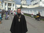 Клирик Россошанской епархии сослужил братии Свято-Успенской Почаевской Лавры