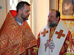 Руководитель отдела по приграничному сотрудничеству иерей Николай Холодченко сослужил архиепископу Северодонецкому и Старобельскому Никодиму за литургией