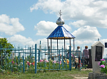 На кладбище села Дальняя Полубянка, неподалёку от Вознесенского храма, состоялось открытие поклонного Креста-часовни