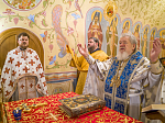 В Неделю 19-ю по Пятидесятнице Глава Воронежской митрополии совершил Божественную литургию в храме в честь иконы Божией Матери "Знамение"
