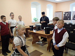 Ученики с. Мамоновка посетили выставку, посвященную 100-летию начала гонений на РПЦ