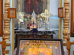 В Казанском храме совершили воскресное богослужение