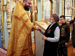 Прихожане Казанского храма поздравили настоятеля с днем рождением