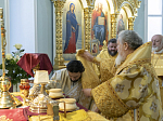 В Неделю 18-ю по Пятидесятнице Глава Воронежской митрополии посетил храм во имя святой блаженной Ксении Петербургской
