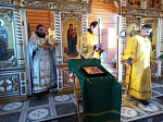 В день памяти святителя Иоанна Златоуста в Лозовом совершили праздничное богослужение