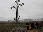 Епископ Россошанский и Острогожский Андрей совершил освящение охранных крестов в поселке Воронцовка Павловского района