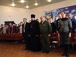 Иерей Артемий Фисенко благословил призывников на прохождение воинской службы