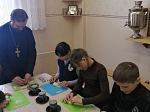 В Павловской школе-интернате №2 прошёл мастер-класс по выпечке жаворонков ко дню памяти 40 Севастийских мучеников