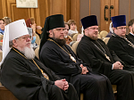 Глава Воронежской митрополии провел традиционную встречу с супругами священнослужителей