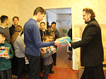Воспитанников Новоосиновской школы-интерната поздравили с рождественскими праздниками 