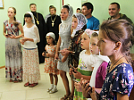 Сотрудники епархиального управления Россошанской епархии поздравили Правящего Архиерея с 40-летием