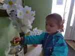 Воспитанники Верхнемамонского детского сада №2 приняли участие в акции «Белый цветок»