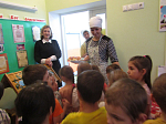 В детском саду «Колокольчик» прошёл мастер-класс по выпечке жаворонков