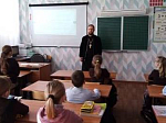 Настоятель храма Архангела Михаила с. Воронцовка посетил 3-й класс Воронцовской СОШ