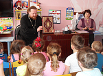 Священнослужитель посетил детский сад