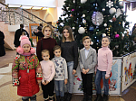 Дети из Верхнемамонского благочиния посетили Рождественскую елку в г. Россошь