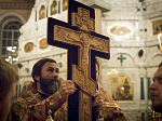 Глава Россошанской епархии совершил Чин Воздвижения Животворящего Креста Господня