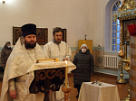 В Рождественский сочельник в Казанском храме совершили праздничное богослужение
