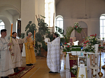 В Великую Субботу в Верхнем Мамоне совершили Божественную литургию святителя Василия Великого