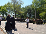 Священнослужители благочиния приняли участие в торжественном построении в Матвея Платова казачьем кадетском корпусе