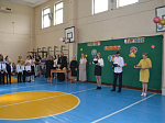 Настоятель Покровского храма принял участие в линейках к началу нового учебного года
