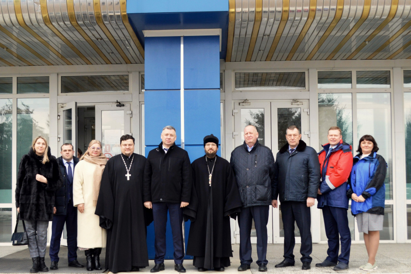 Преосвященнейший  Дионисий, епископ Россошанский и Острогожский,  посетил предприятие АО «Минудобрения»
