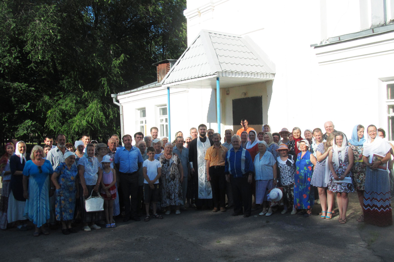 Первое Богослужение в Преображенском соборе г. Павловска