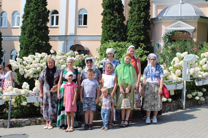 Воспитанники острогожского Духовно-просветительского центра совершили экскурсию-паломничество
