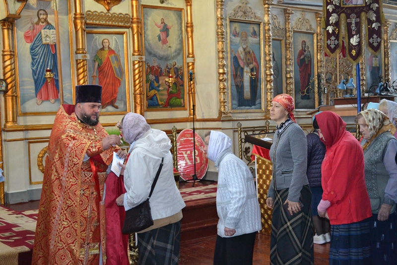 В храмах Калачеевского церковного округа проведена акция «Любовь сорадуется истине»