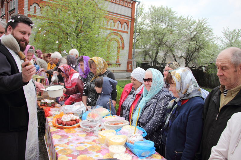 Богослужение Великой Субботы в Казанском храме Каменки