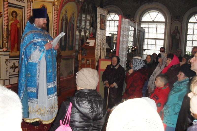 Церковно-государственный праздник 4 ноября отметили на приходе Михайло-Архангельского храма Острогожска