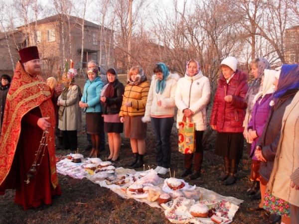 Пасхальные торжества на приходе Михайло-Архангельского храма
