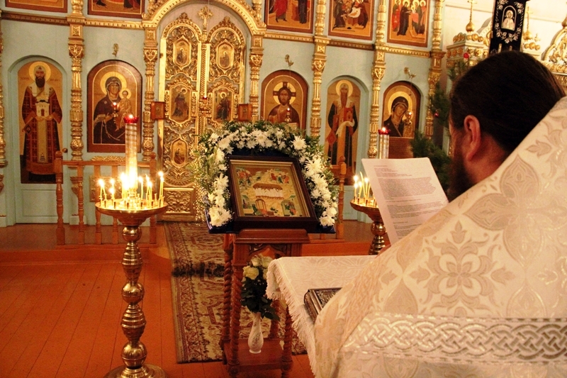 В Казанском храме Каменки почтили мучеников за Христа