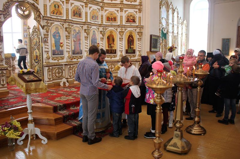 Празднование в честь Казанской иконы Божией Матери. День народного единства