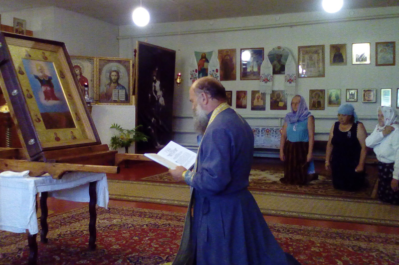 Встреча Ильинского казачьего Крестного хода в селе Лозовое