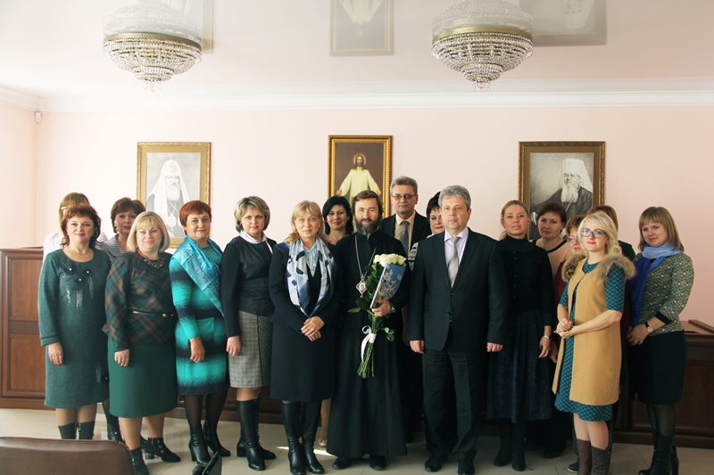 Преосвященнейший Андрей, епископ Россошанский и Острогожский, встретился с работниками областного Управления ЗАГС